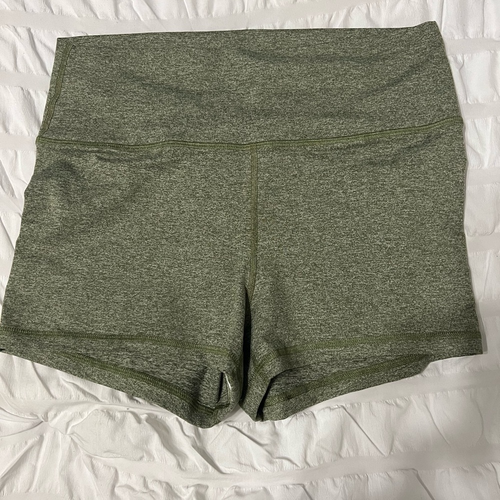 Fleo HRO Heathered green shorts